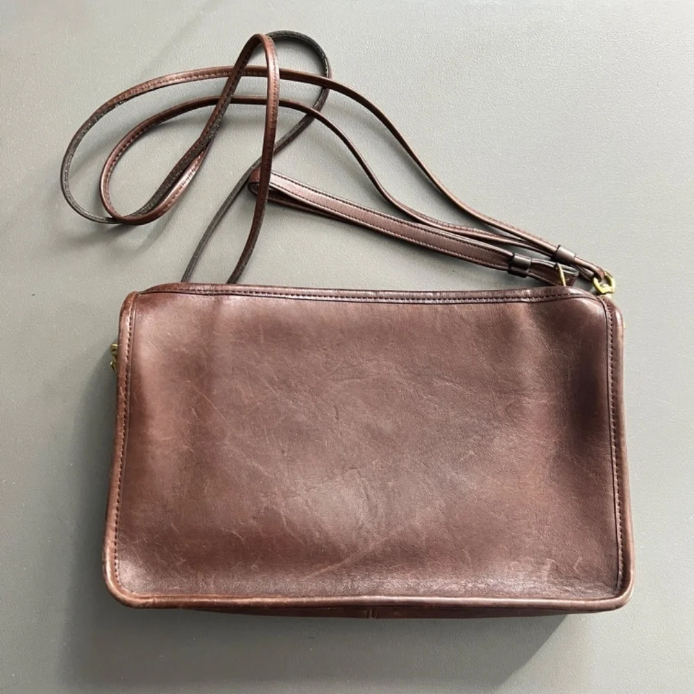 Vintage Coach Womens Shoulder Leather Bag Quiet Luxury Old Money Unlined - Picture 2 of 10